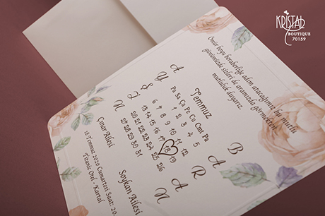 Faire part carré fleuri avec enveloppe