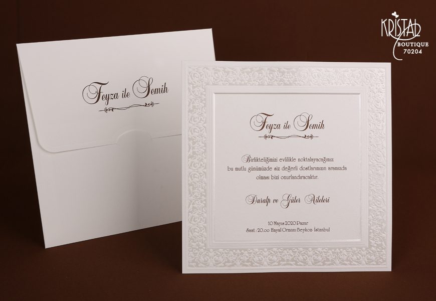 faire-part sobre blanc avec contour en reliefs