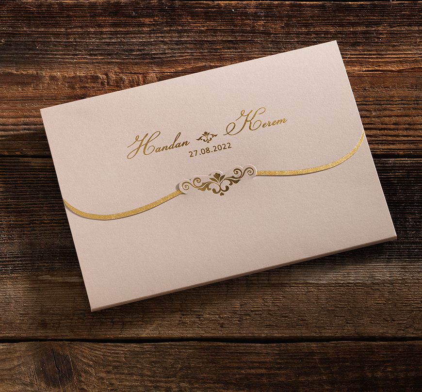 Faire part mariage rigide rose poudré et doré