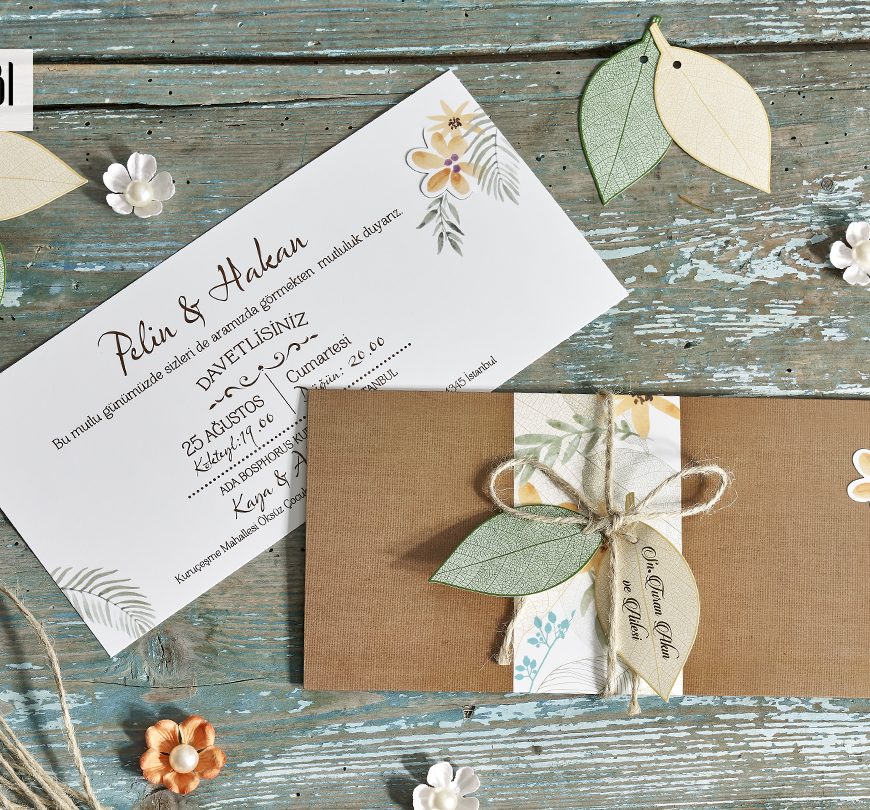 Faire part champêtre marron fleuri