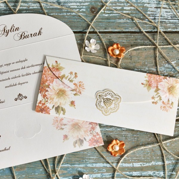 Faire part champêtre fleuri en une seule pièce