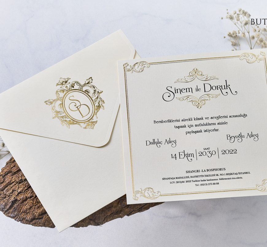 Faire part majestueux écru et doré avec enveloppe