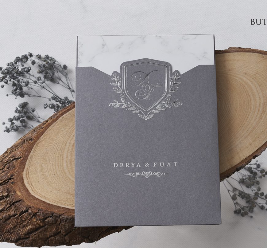 Faire part marbré gris et blanc avec pochette