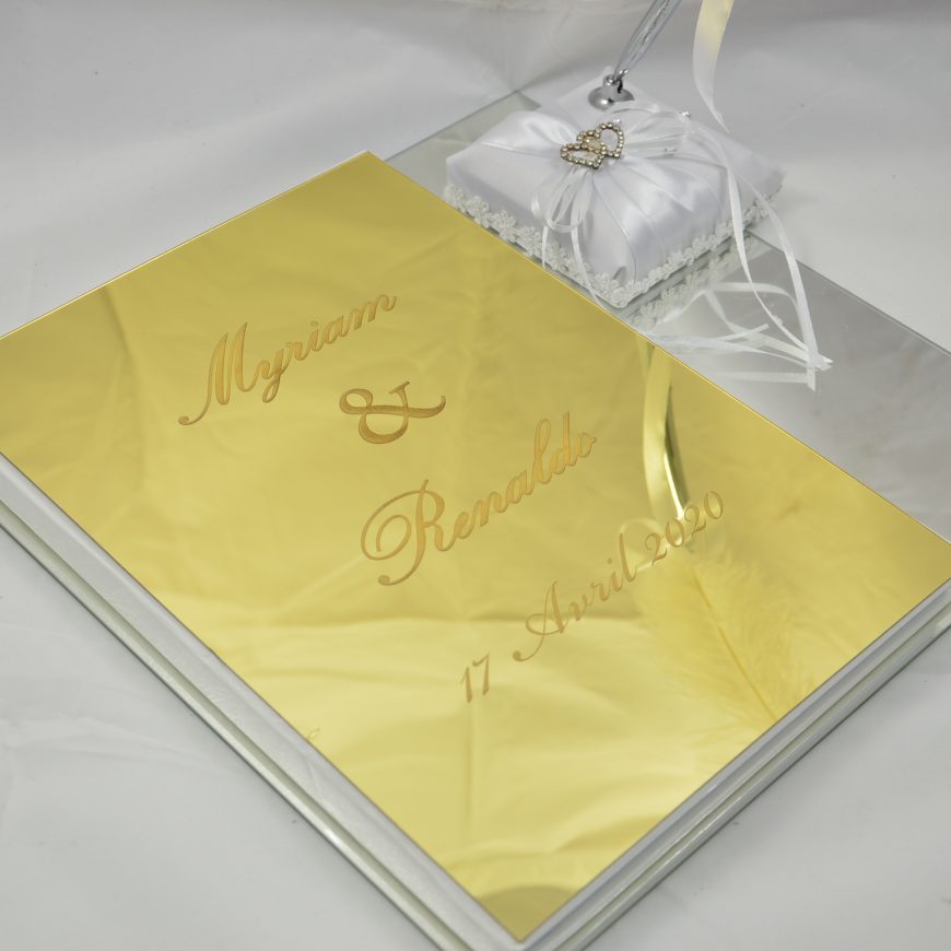 Livre d’or personnalisé doré